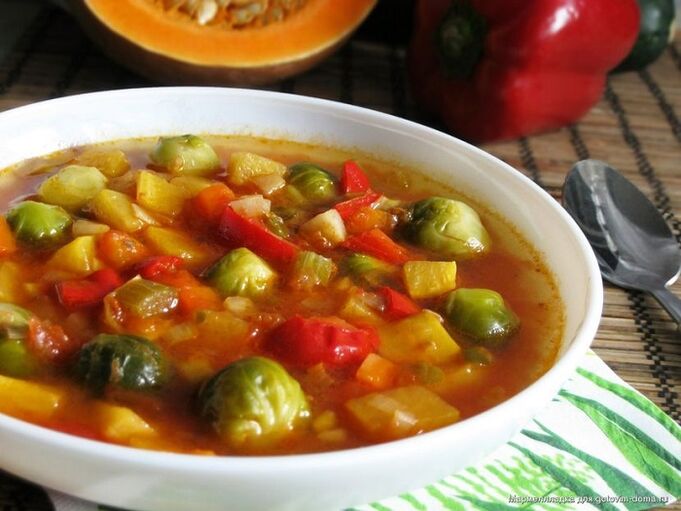 Gemüsesuppe zum Abnehmen